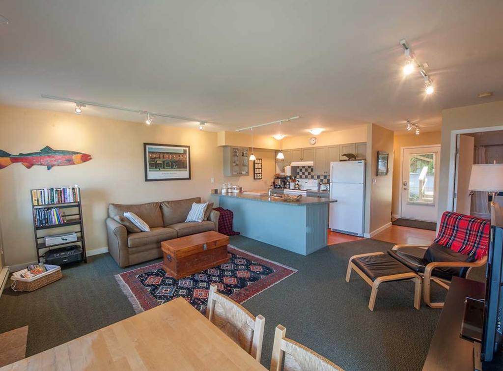 Luxury Oceanfront Condo By Onlybc 104 Tofino Exterior foto
